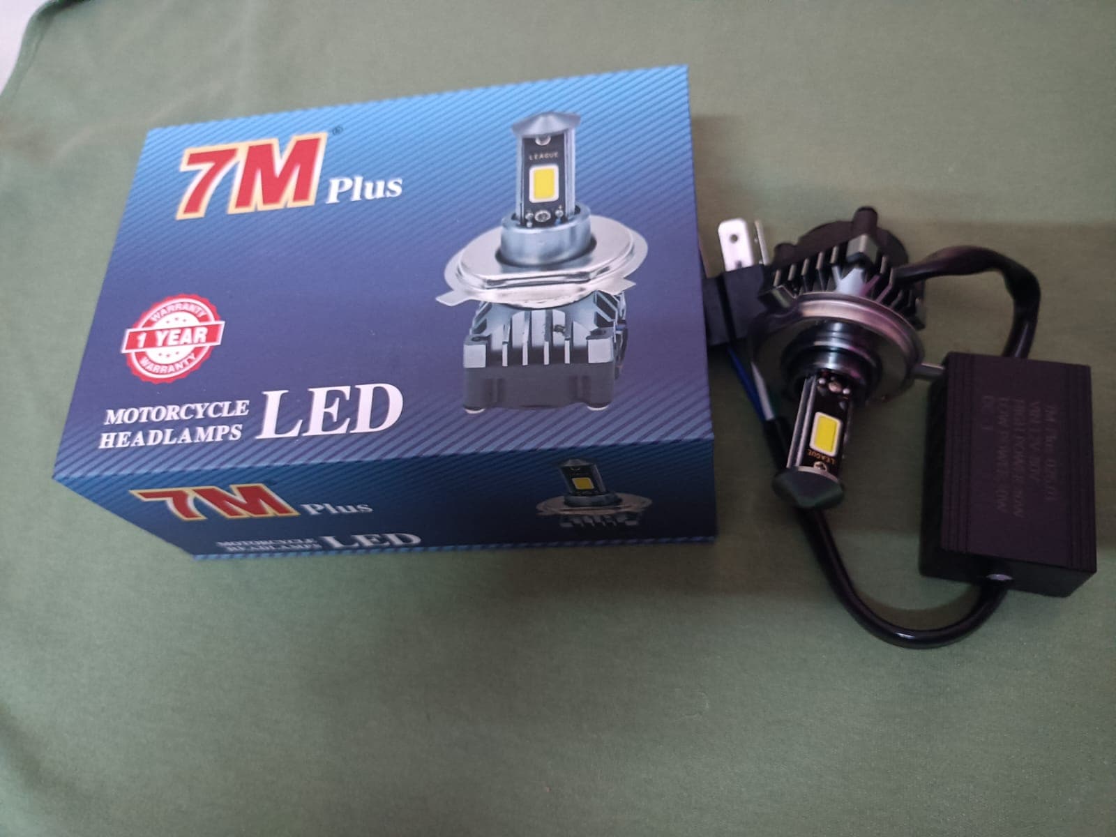 7M plus White Light plus