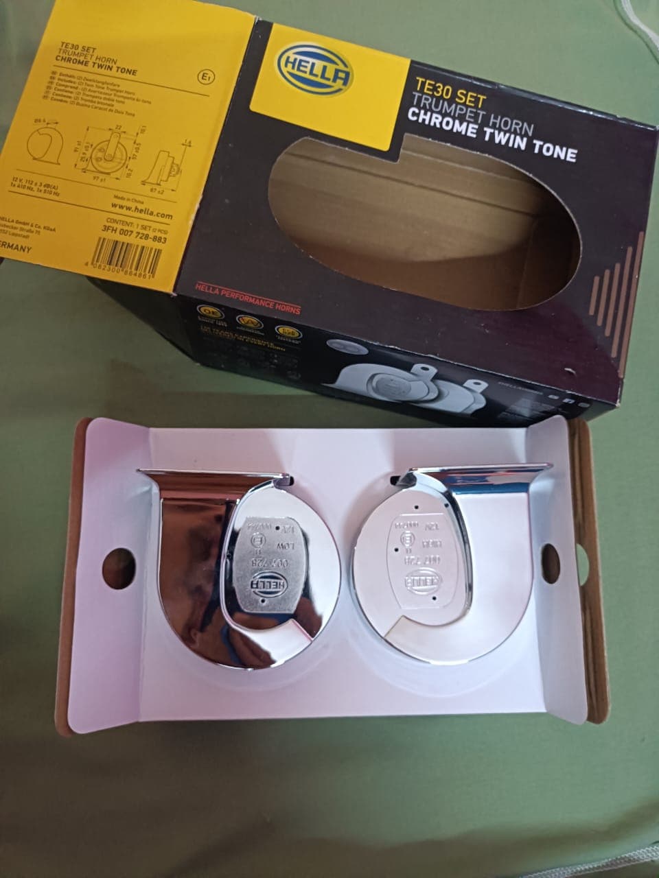 Hella Universal Chrome Windtone Horn