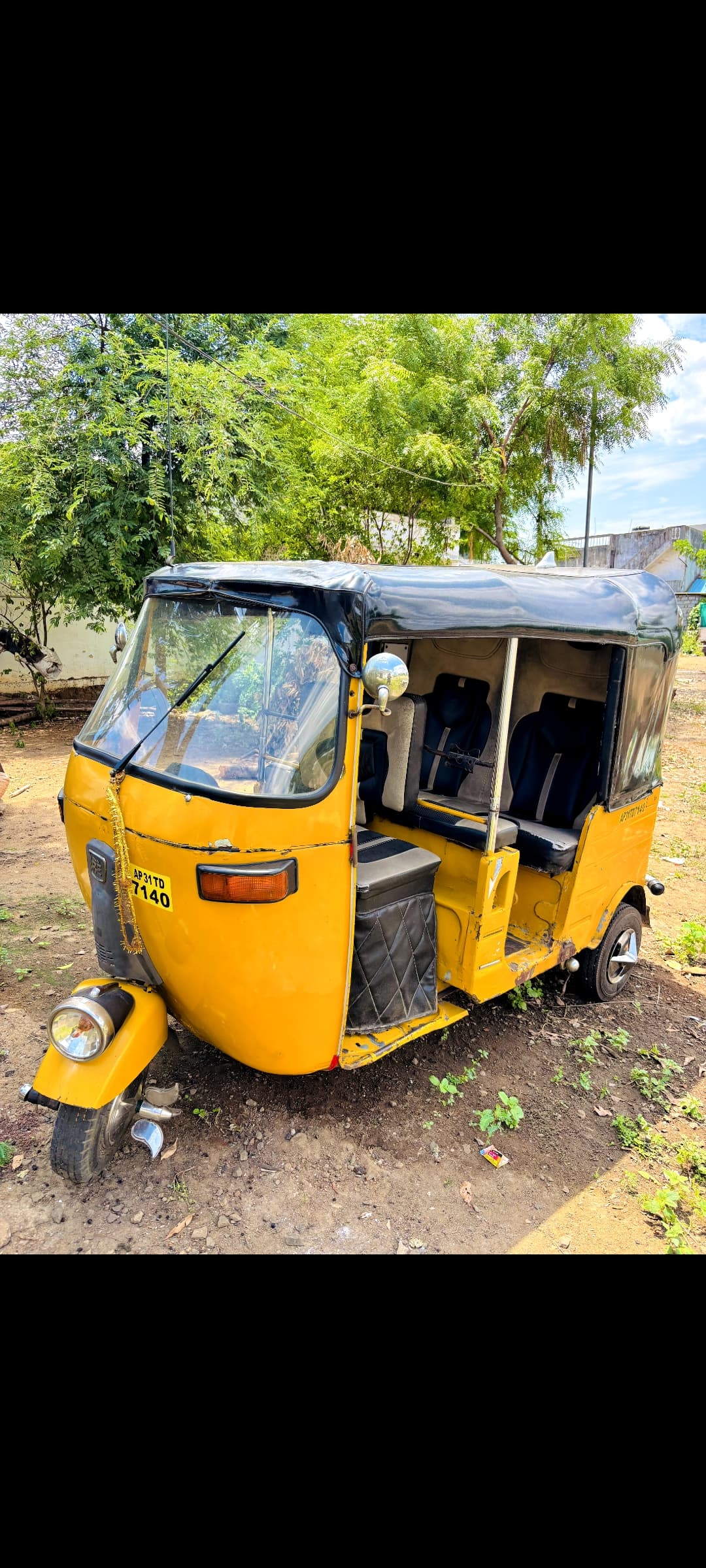 BAJAJ RE DIESAL AUTO