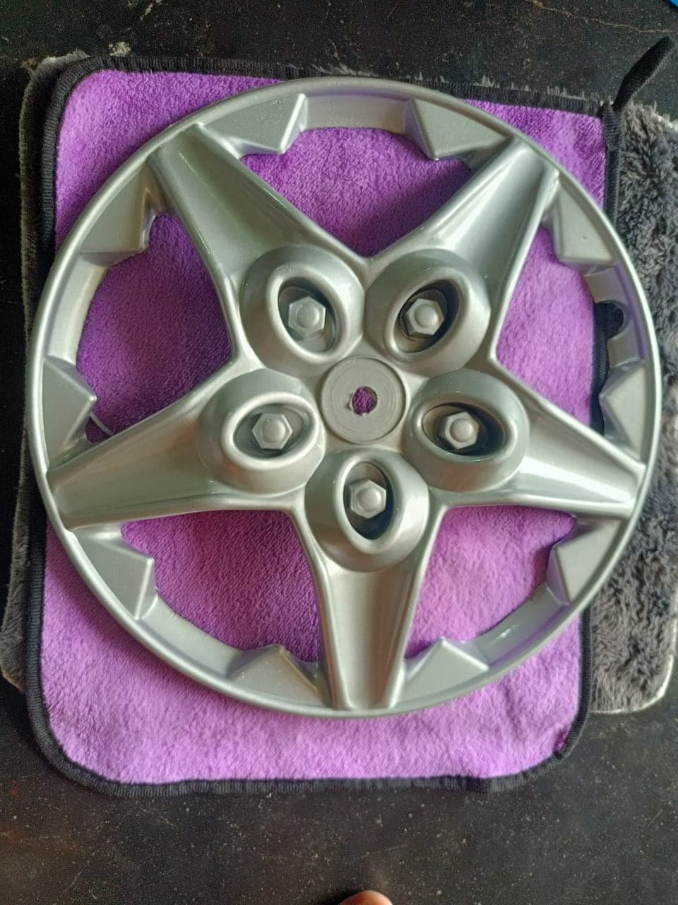 Wheel caps